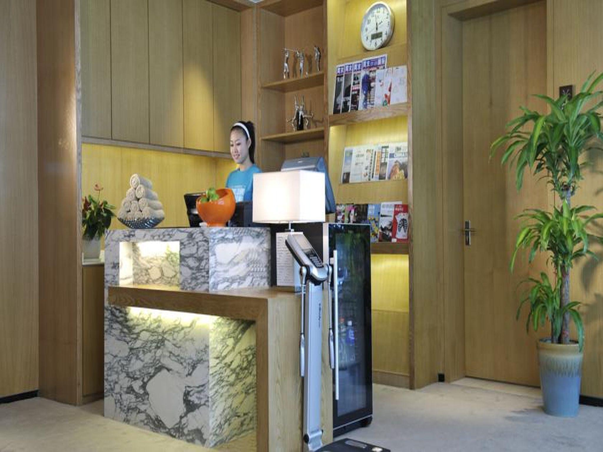 Wongtee V Hotel Shenzhen Esterno foto